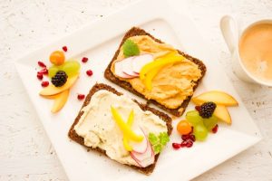 10 Breakfast Ideas: Less Then 100 Calories - HealthZigZag