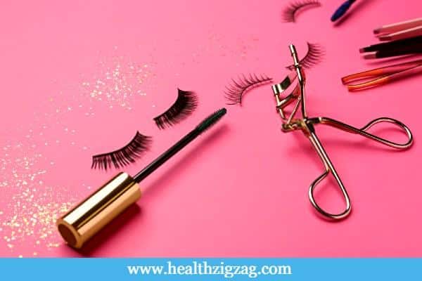 How to put false eyelashes